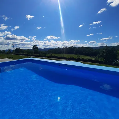 Seoski Turizam Melovic Farmház *