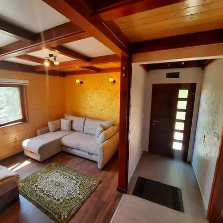 Seoski Turizam Melovic Farm stay