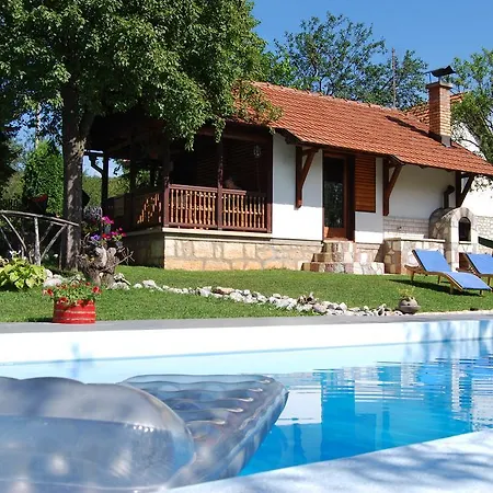 Farmház Seoski Turizam Melovic