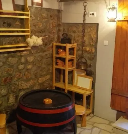 Farm stay Seoski Turizam Melovic *